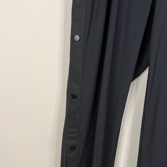 Athleta In a Snap Commuter pants - Picture 3 of 12